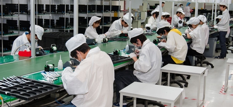 Mass Production – outsource or in-house? How to reach best production quality?